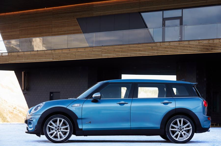  Mini Cooper S Clubman ALL4 2016 года  (фото 26 из 37)